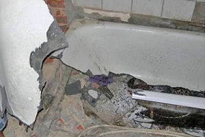 Демонтаж ванны в Сальске